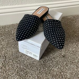 Steve Madden Black Slip Flats